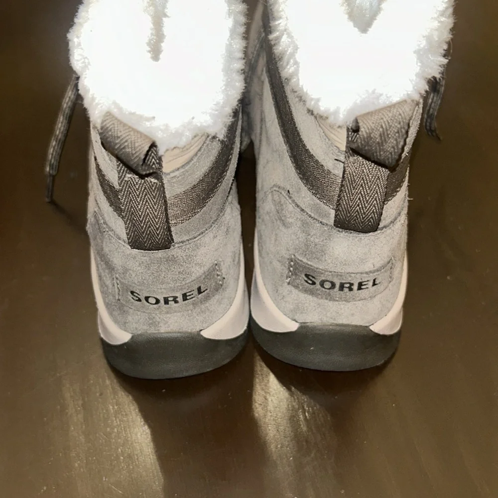 Sorel WOMEN'S WHITNEY™ II FLURRY SHEARLING BOOT